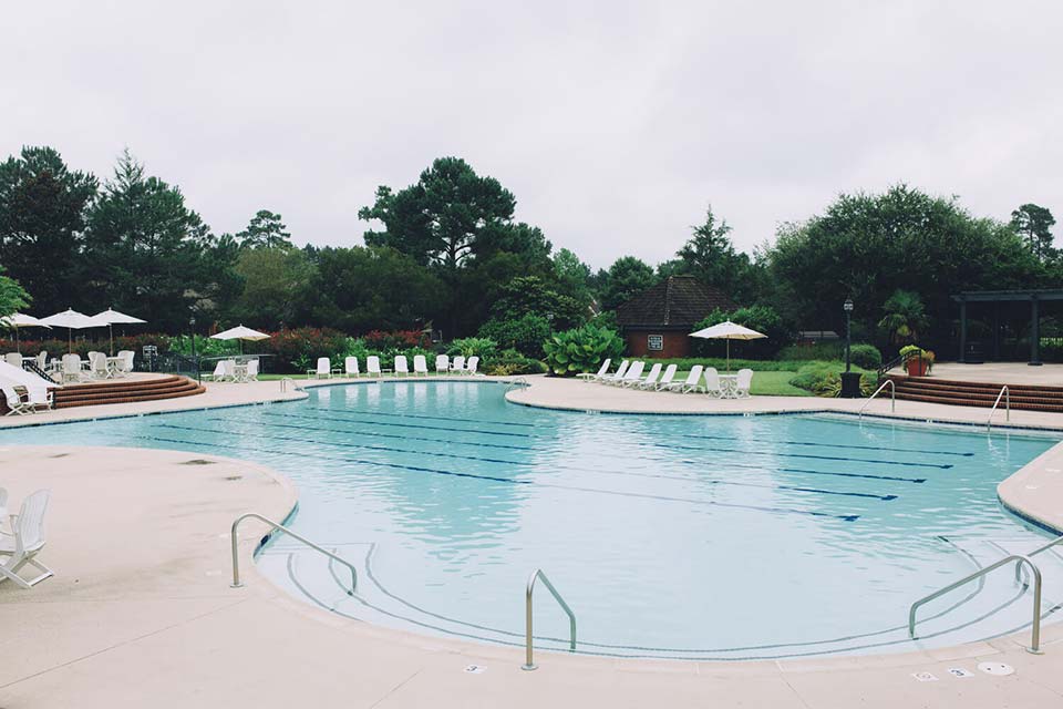 Photo of the pool at River Landing