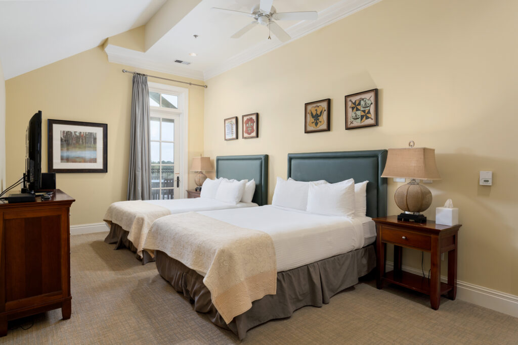 suite-03-clubhouse-01